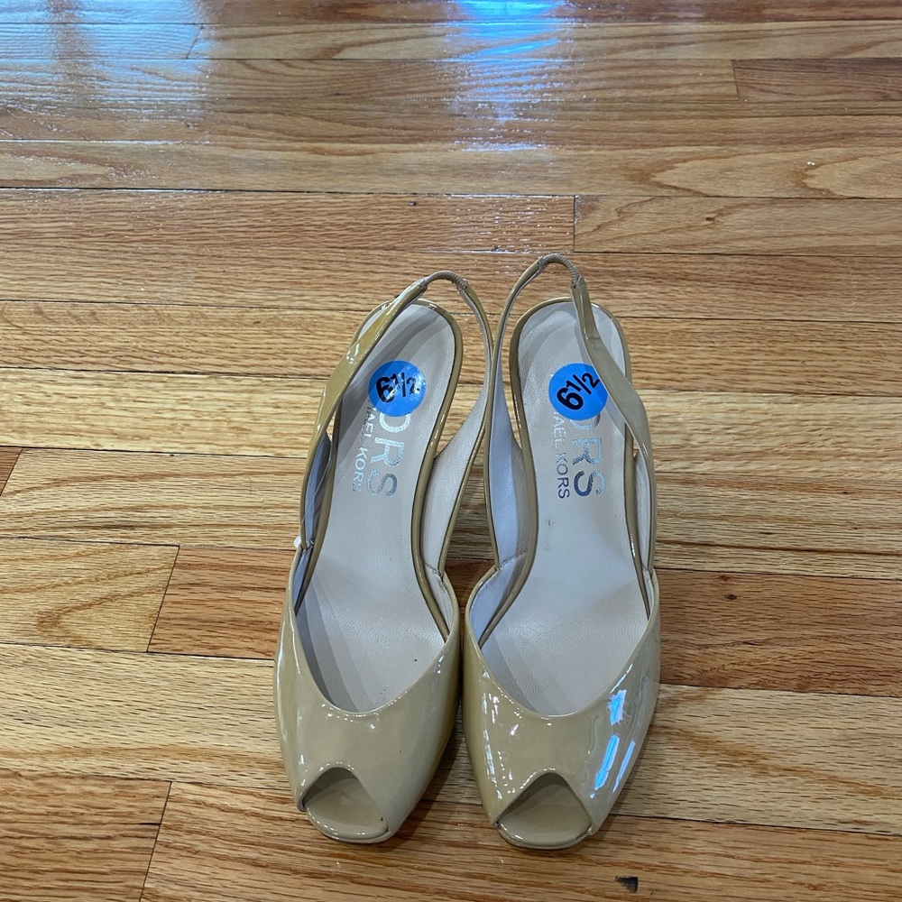 Michael kors wedges